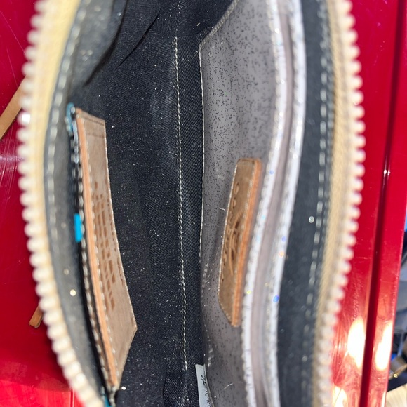 Consuela Crossbody Bag - Picture 3 of 4